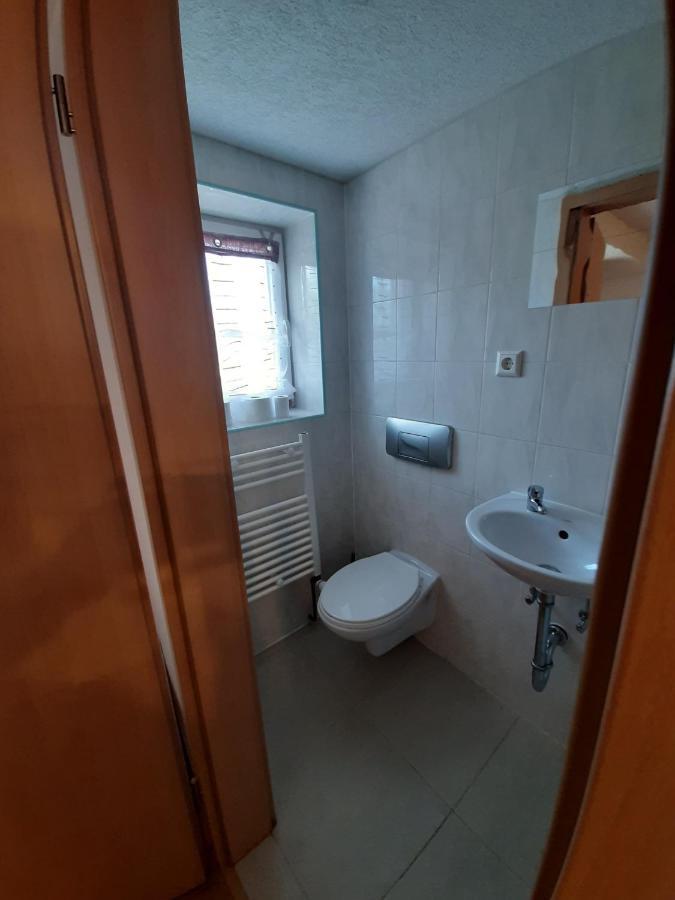 Biberach-Riss-Zimmer-frei, Monteurszimmer Birkenhard Exterior foto