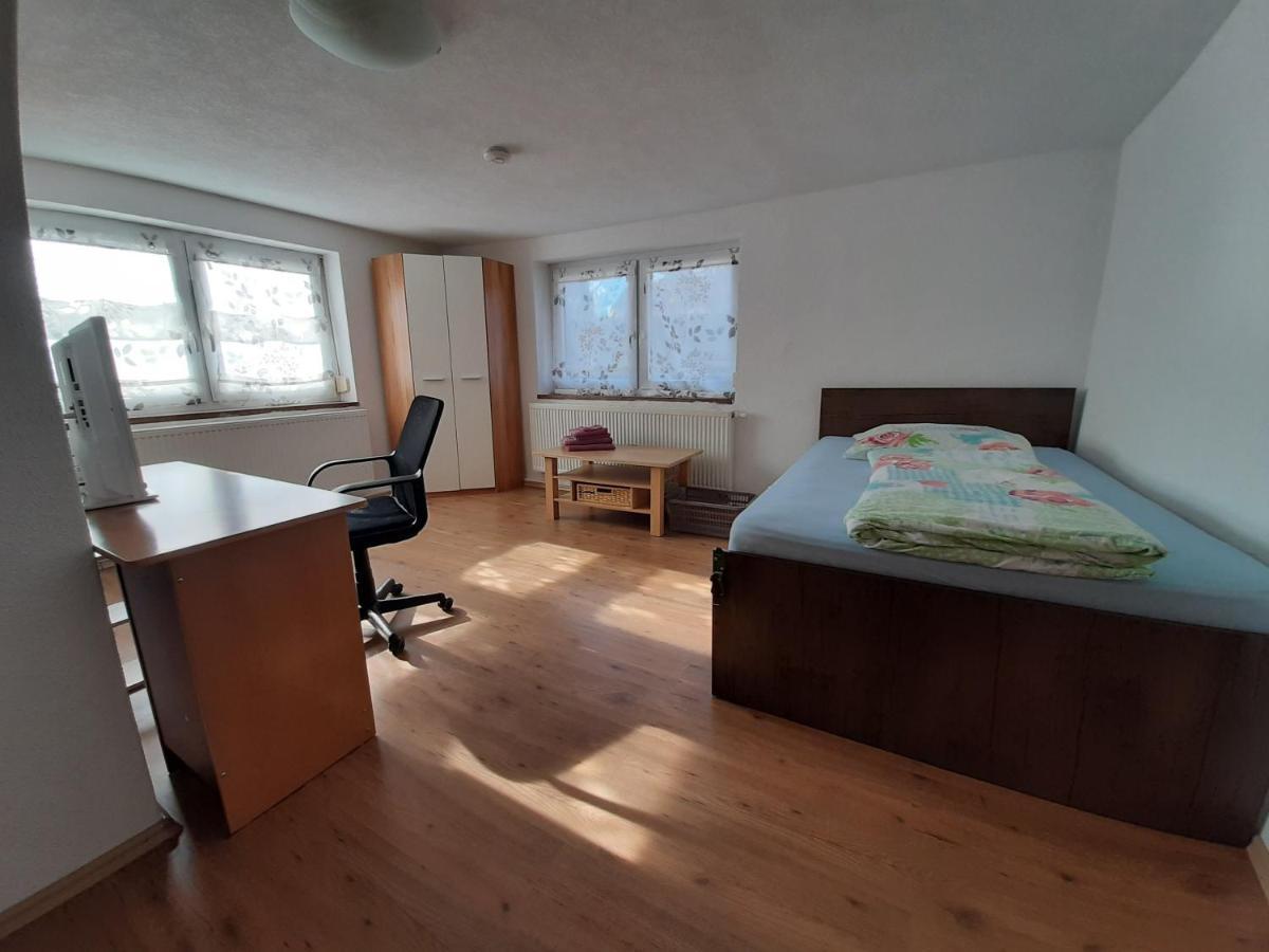 Biberach-Riss-Zimmer-frei, Monteurszimmer Birkenhard Exterior foto