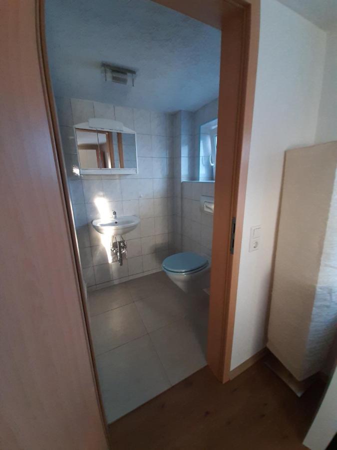 Biberach-Riss-Zimmer-frei, Monteurszimmer Birkenhard Exterior foto