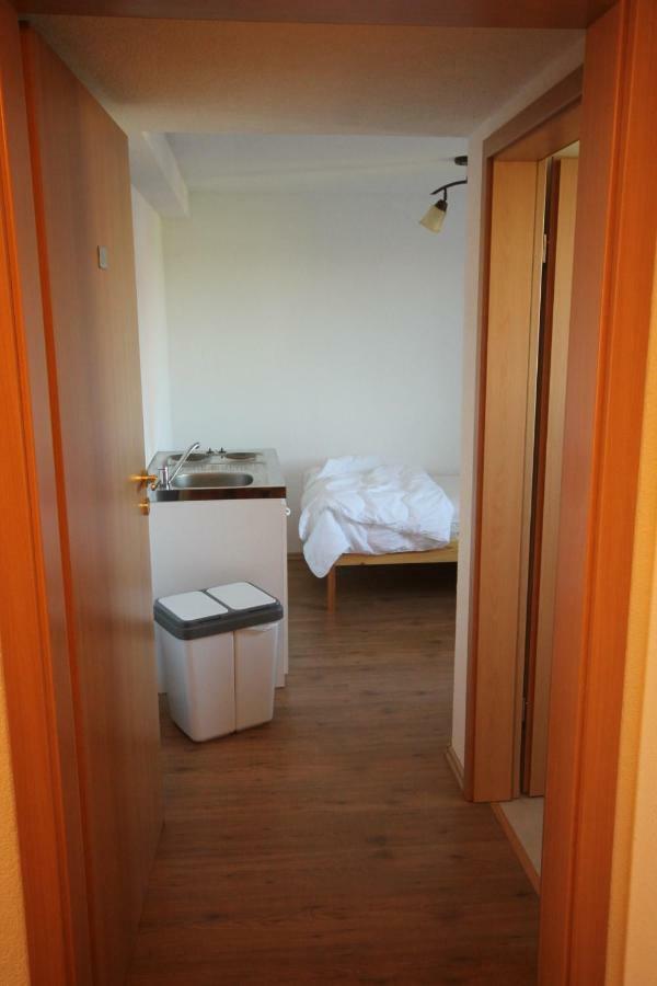 Biberach-Riss-Zimmer-frei, Monteurszimmer Birkenhard Exterior foto