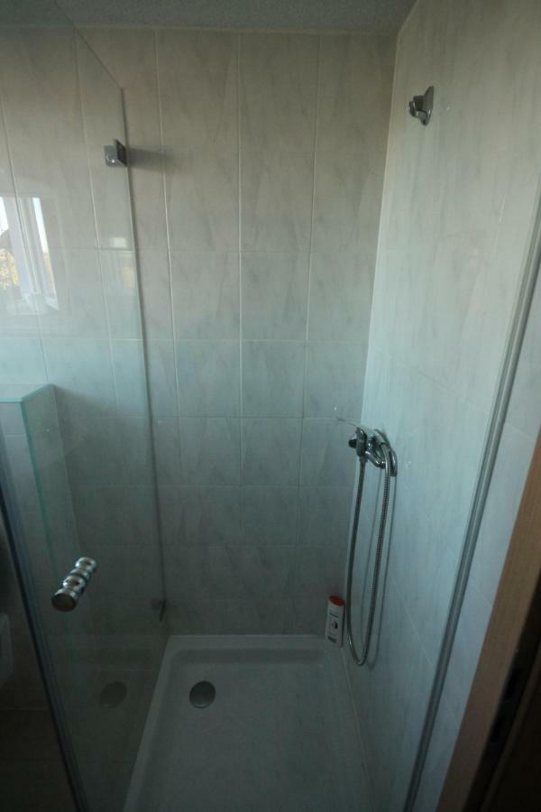 Biberach-Riss-Zimmer-frei, Monteurszimmer Birkenhard Exterior foto